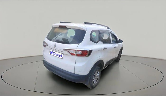 2024 Renault TRIBER RXE MT, Petrol, Manual, 44,105 km, exterior