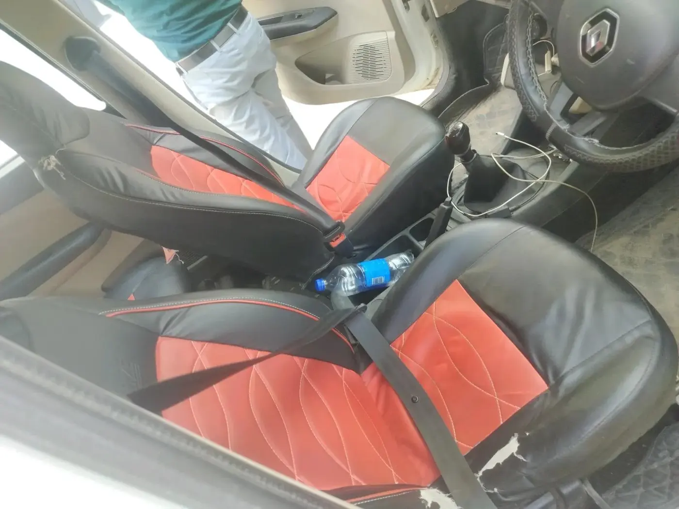 2024 Renault TRIBER RXE MT, Petrol, Manual, 44,105 km, interior