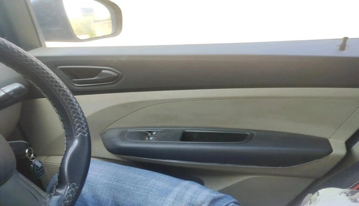 2024 Renault TRIBER RXE MT, Petrol, Manual, 44,105 km, interior