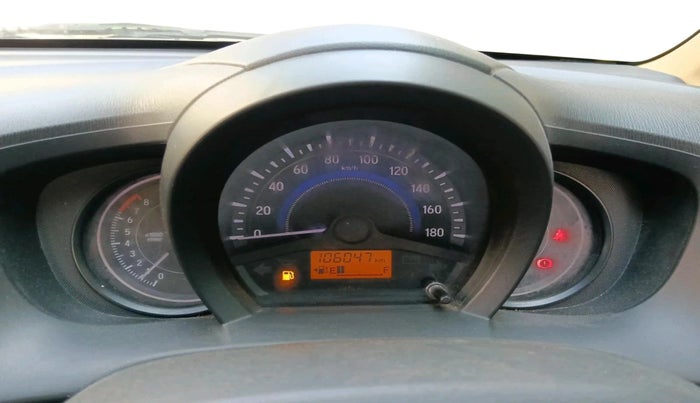 2015 Honda Amaze 1.2L I-VTEC S, Petrol, Manual, 1,06,047 km, interior