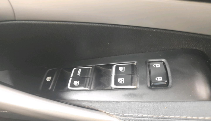 2019 MG HECTOR SUPER 2.0 DIESEL, Diesel, Manual, 63,806 km, interior