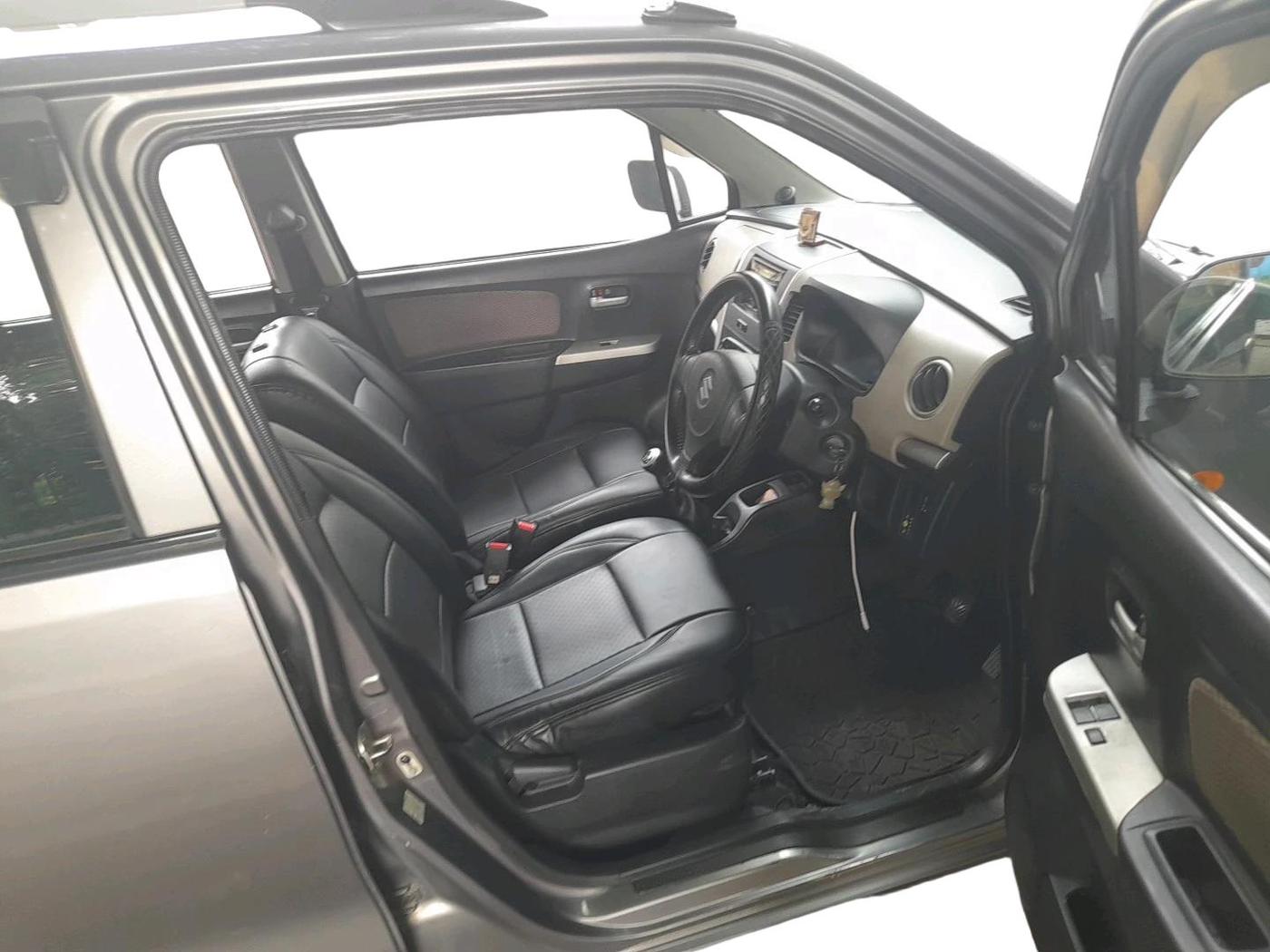 2016 Maruti Wagon R 1.0 LXI CNG, CNG, Manual, 95,724 km, interior