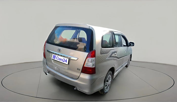 2015 Toyota Innova 2.5 GX 8 STR, Diesel, Manual, 1,61,869 km, exterior