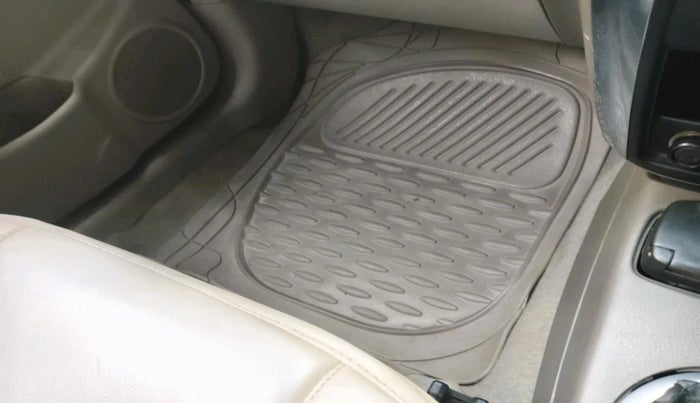 2011 Maruti SX4 ZXI, Petrol, Manual, 77,131 km, interior