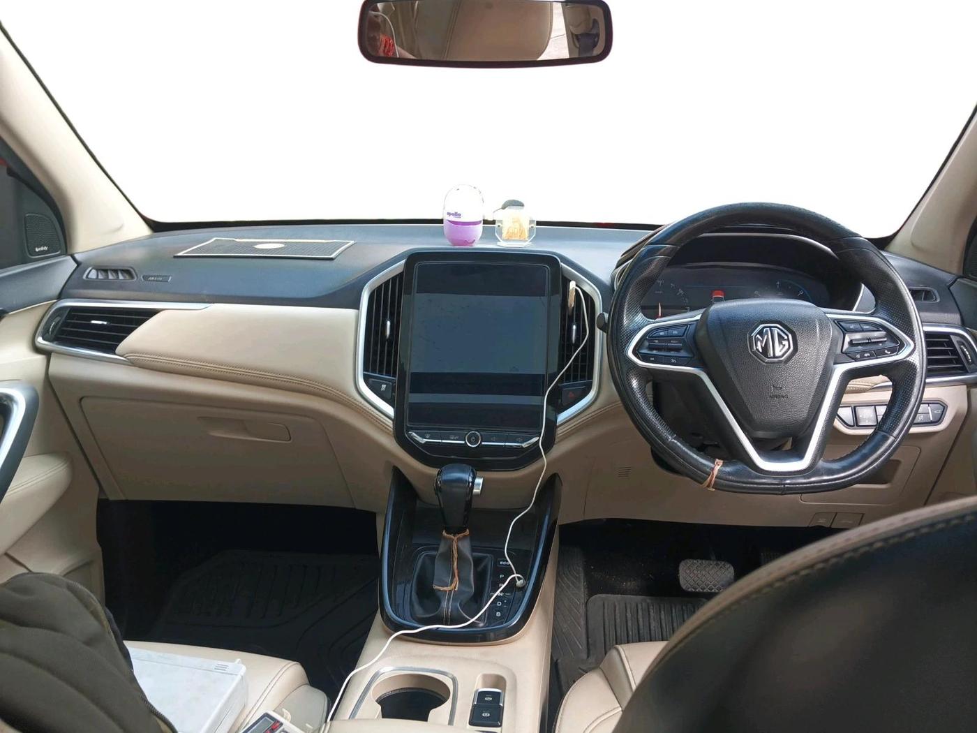 2021 MG HECTOR SHARP 1.5 CVT PETROL DUAL TONE, Petrol, Automatic, 63,675 km, interior