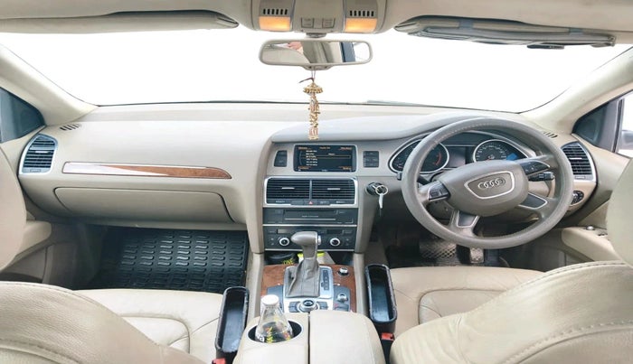 2014 Audi Q7 35 TDI PREMIUM, Diesel, Automatic, 58,356 km, interior