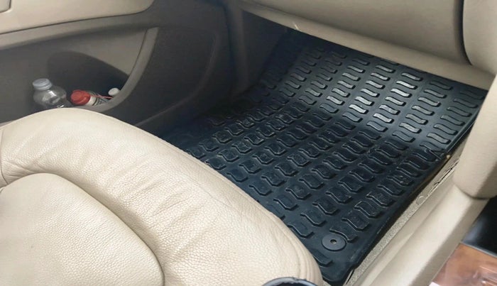 2014 Audi Q7 35 TDI PREMIUM, Diesel, Automatic, 58,356 km, interior