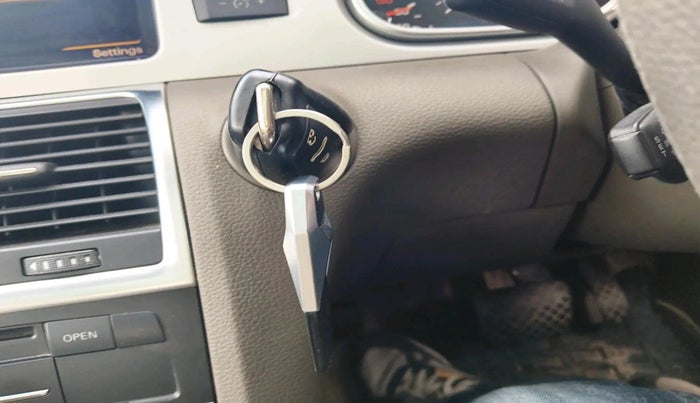 2014 Audi Q7 35 TDI PREMIUM, Diesel, Automatic, 58,356 km, interior