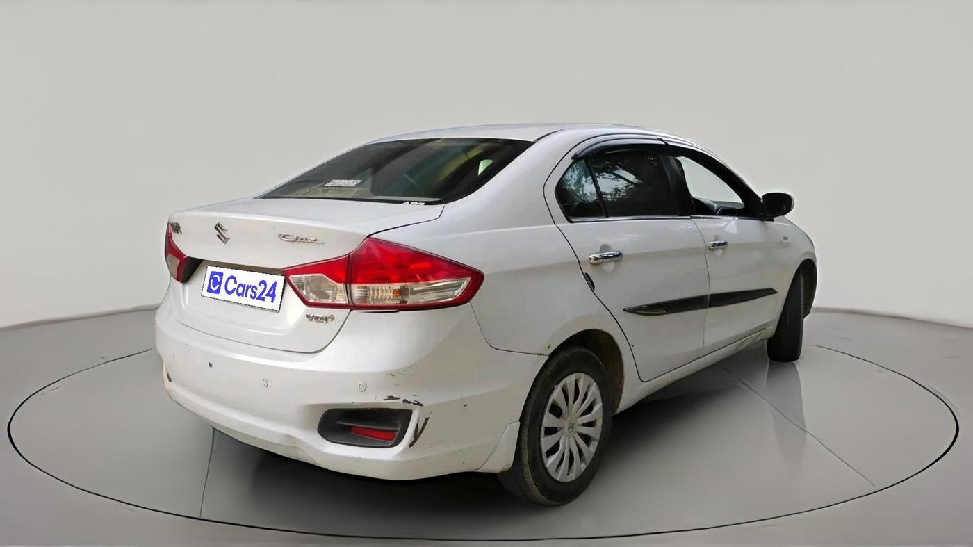 2015 Maruti Ciaz VDI +, Diesel, Manual, 1,06,757 km, exterior