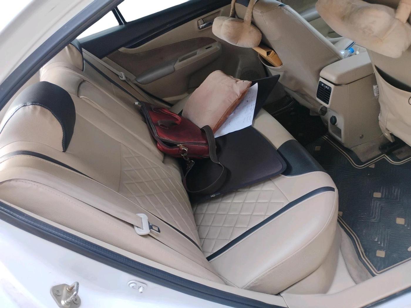 2015 Maruti Ciaz VDI +, Diesel, Manual, 1,06,757 km, interior
