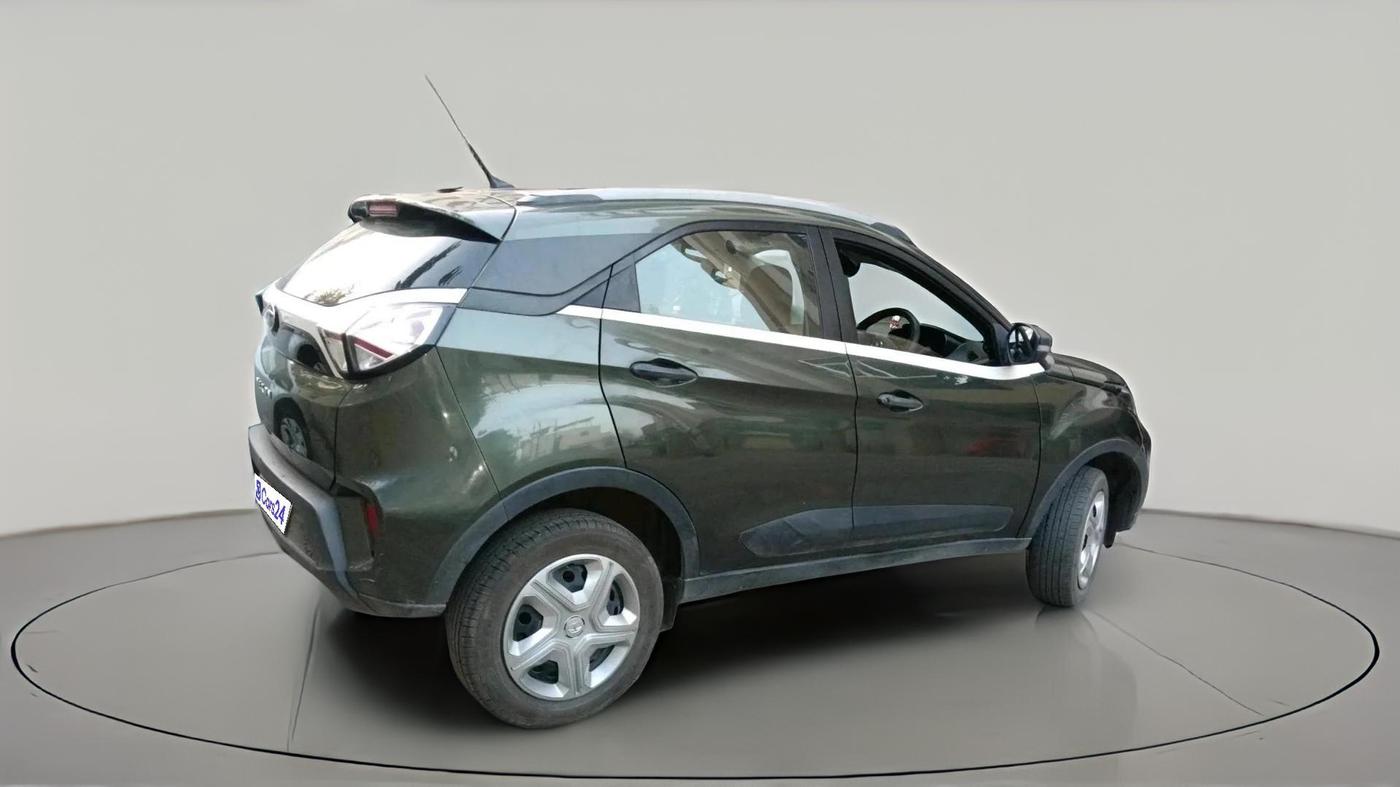 2022 Tata NEXON XM SUNROOF PETROL, Petrol, Manual, 16,546 km, exterior