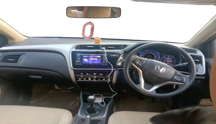 2016 Honda City 1.5L I-VTEC V MT, Petrol, Manual, 65,517 km, interior