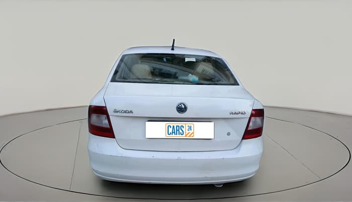 2015 Skoda Rapid AMBITION 1.5 TDI, Diesel, Manual, 1,14,668 km, exterior