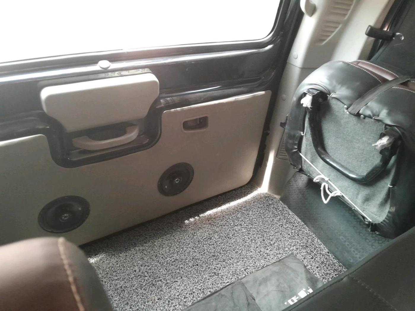 2022 Mahindra Scorpio S5, Diesel, Manual, 49,245 km, interior