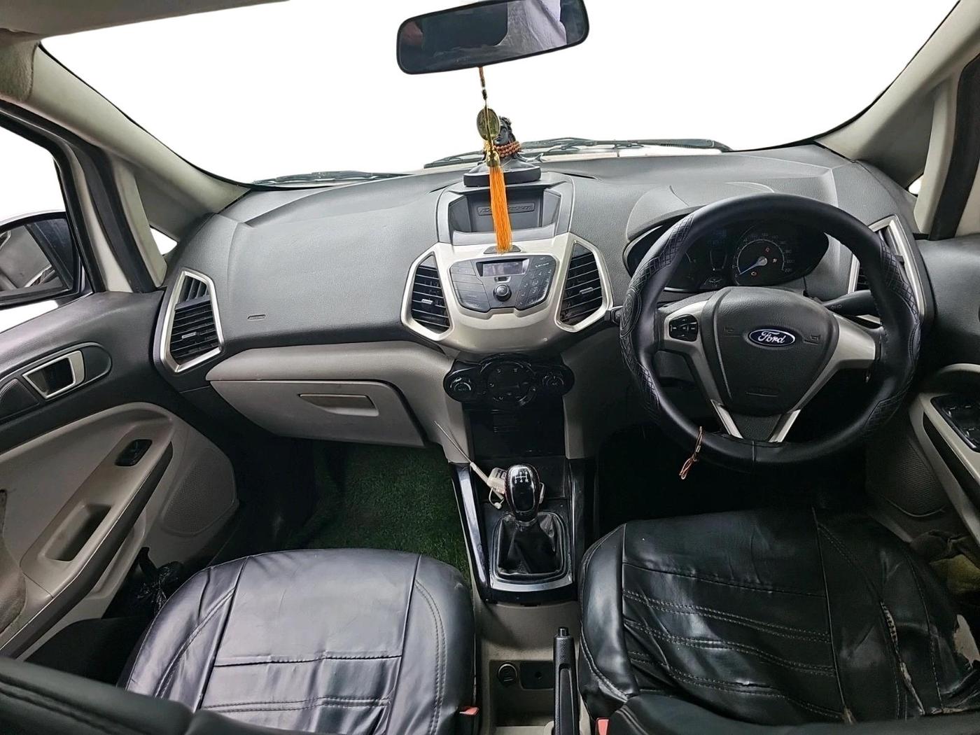 2016 Ford Ecosport TREND 1.5L DIESEL, Diesel, Manual, 1,07,105 km, interior