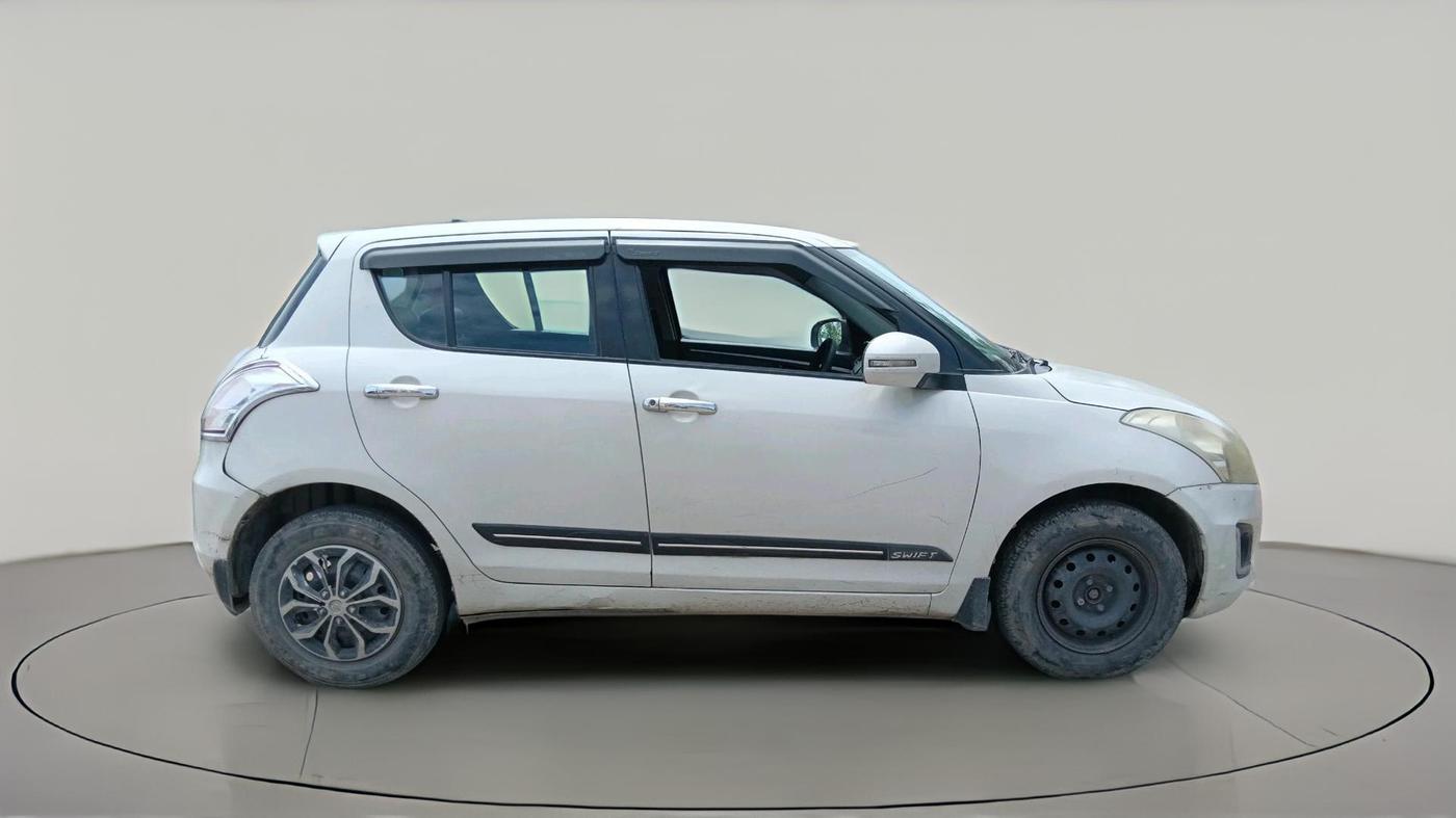 2017 Maruti Swift VXI, Petrol, Manual, 1,22,043 km, exterior