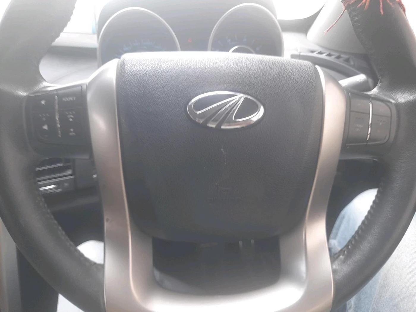 2019 Mahindra XUV500 W11 AT, Diesel, Automatic, 76,254 km, interior
