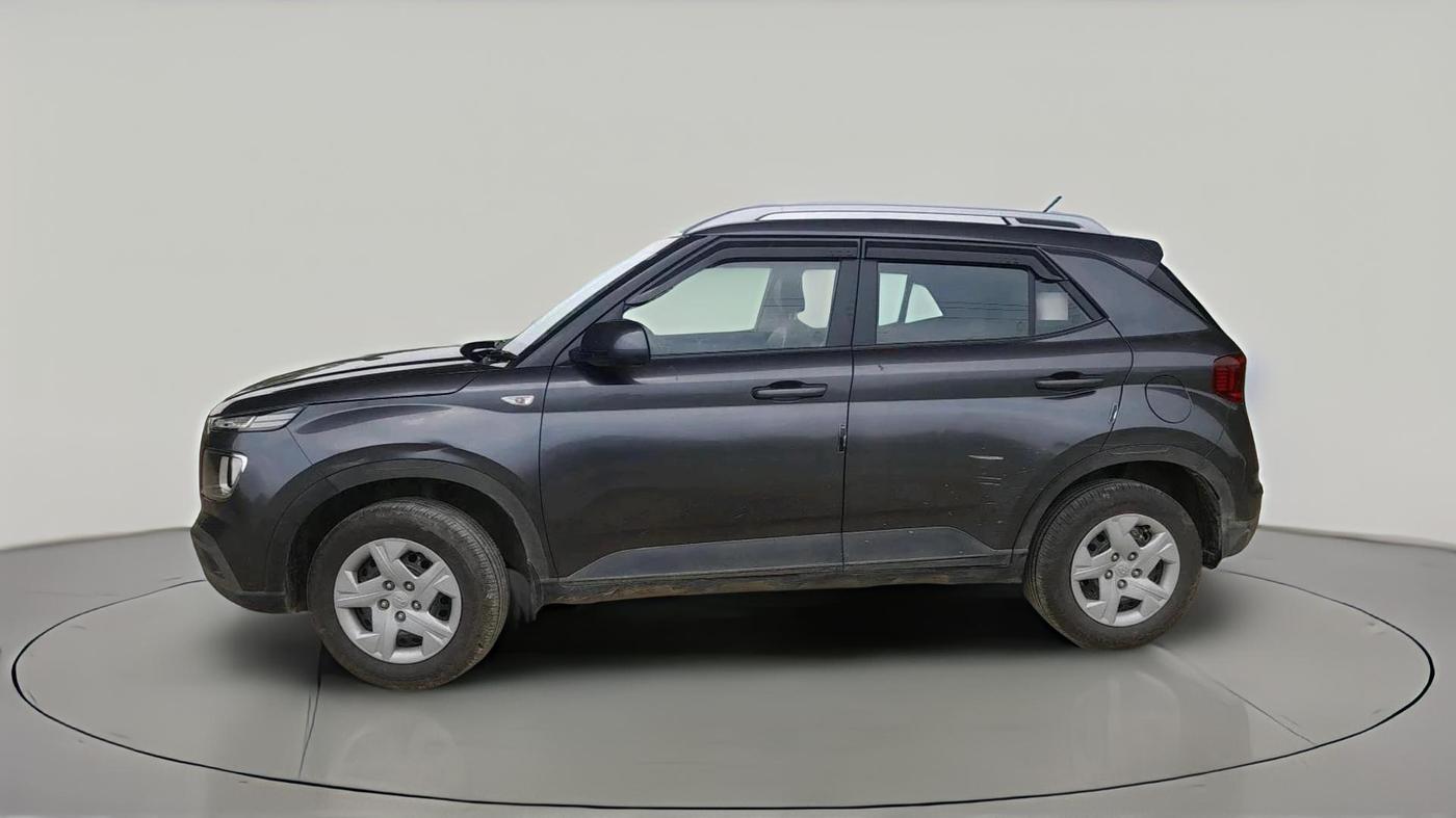 2021 Hyundai VENUE S 1.2, Petrol, Manual, 44,983 km, exterior