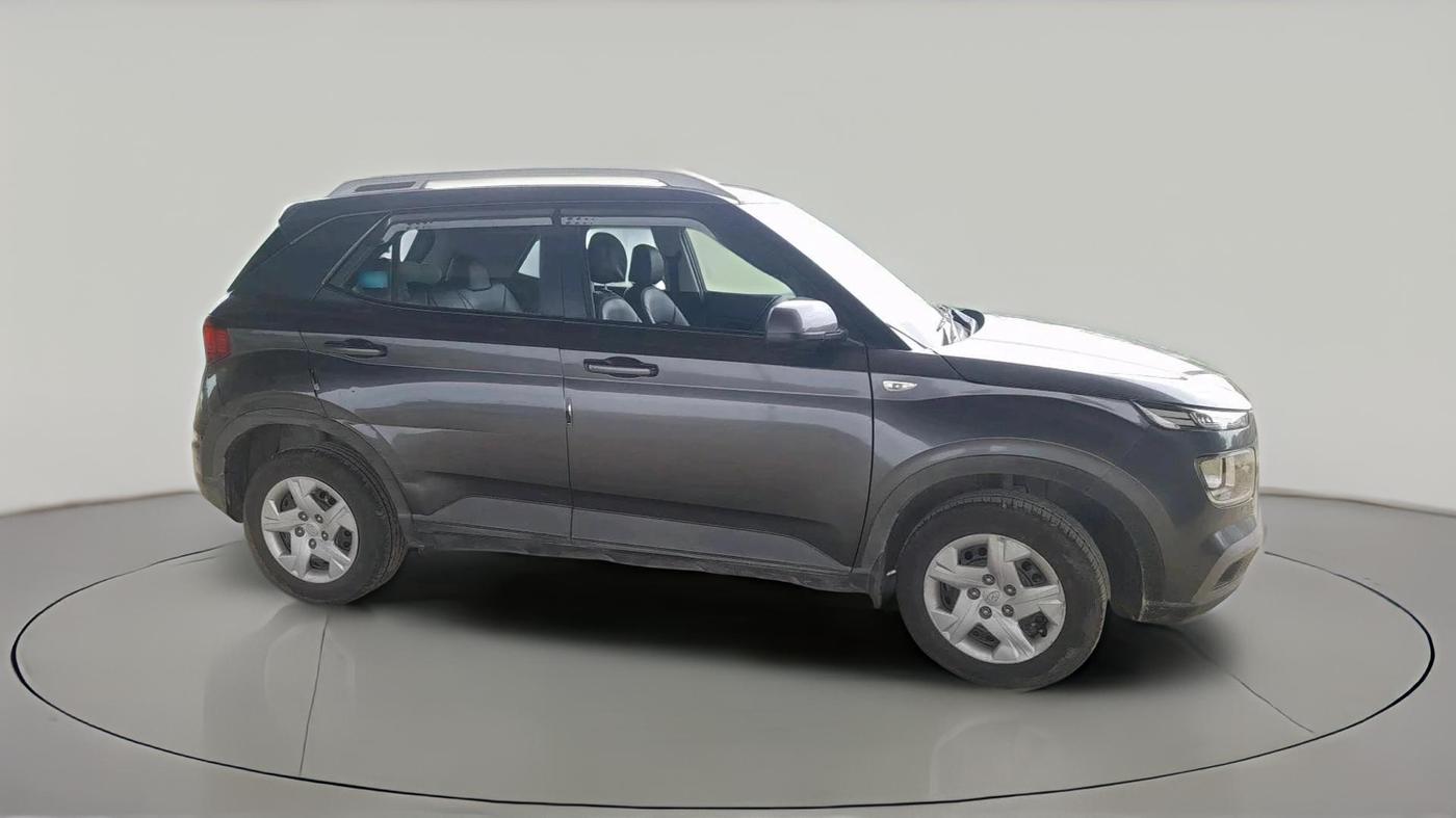 2021 Hyundai VENUE S 1.2, Petrol, Manual, 44,983 km, exterior