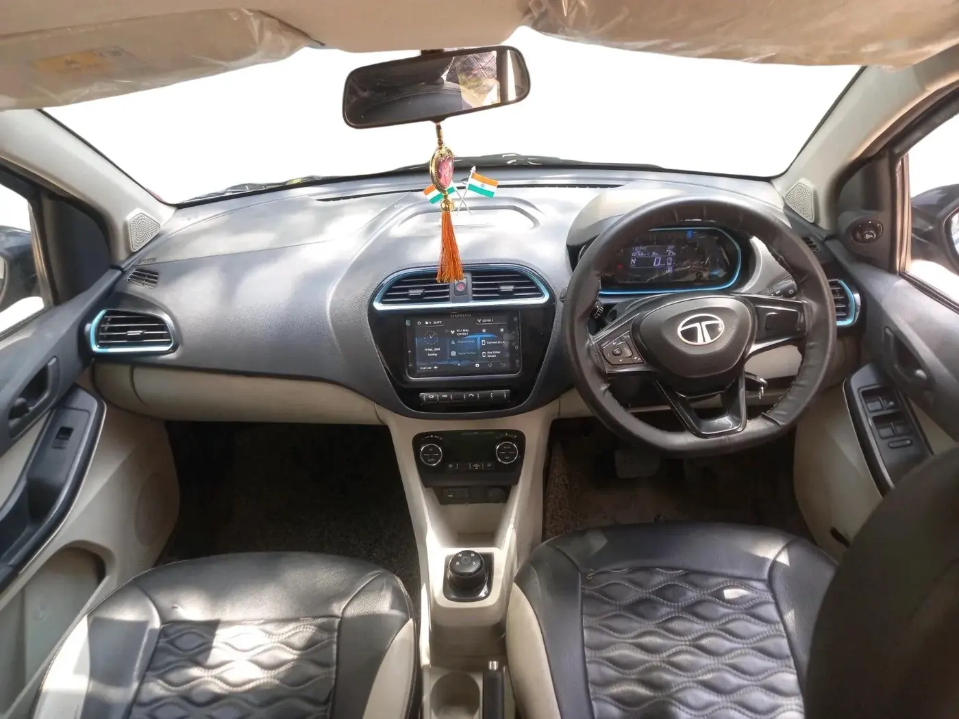2024 Tata TIAGO EV XT LONG RANGE, Electric, Automatic, 60,158 km, interior