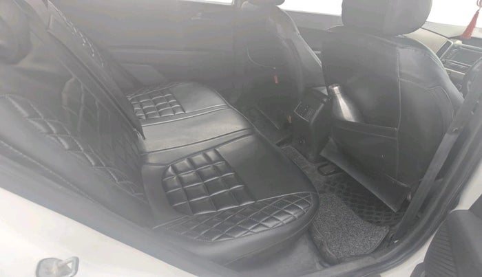 2016 Hyundai Creta SX 1.6 DIESEL, Diesel, Manual, 1,05,051 km, interior