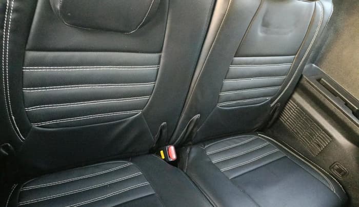 2025 KIA Carens Clavis HTK 1.5 Petrol MT, Petrol, Manual, 9,220 km, interior