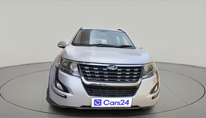 2018 Mahindra XUV500 W7, Diesel, Manual, 1,16,389 km, exterior