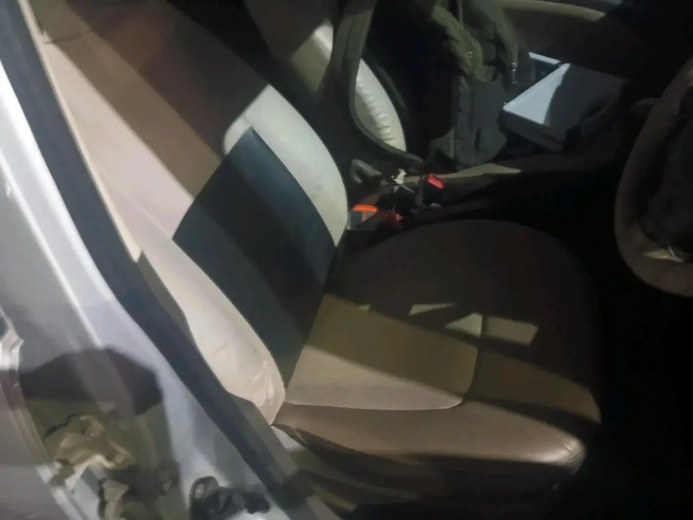 2014 Hyundai i10 SPORTZ 1.1, Petrol, Manual, 74,623 km, interior