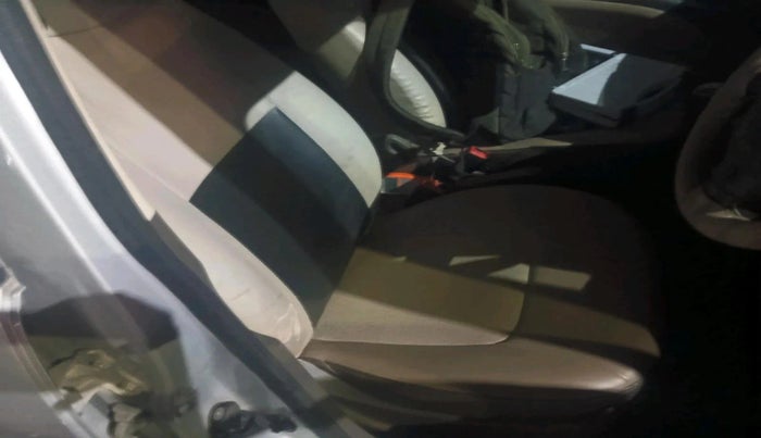 2014 Hyundai i10 SPORTZ 1.1, Petrol, Manual, 74,623 km, interior