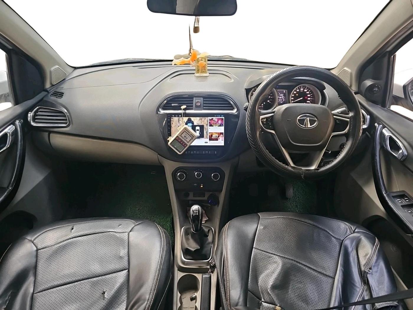 2016 Tata Tiago XZ PETROL, CNG, Manual, 1,08,168 km, interior