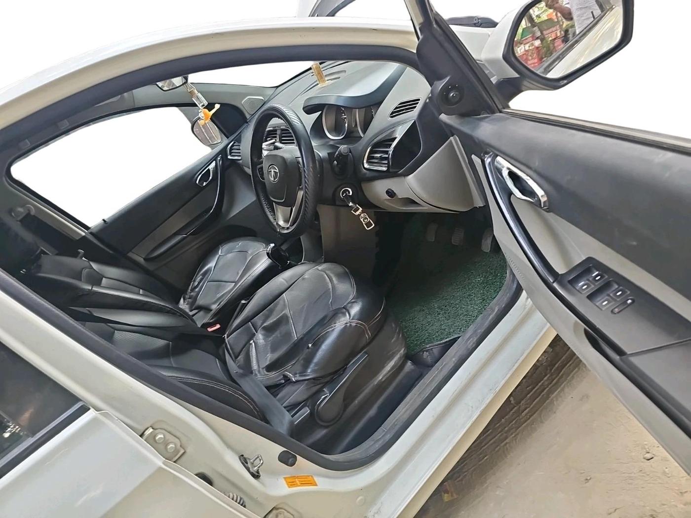 2016 Tata Tiago XZ PETROL, CNG, Manual, 1,08,168 km, interior