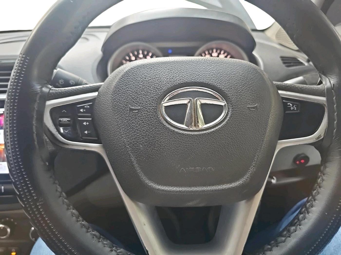 2016 Tata Tiago XZ PETROL, CNG, Manual, 1,08,168 km, interior