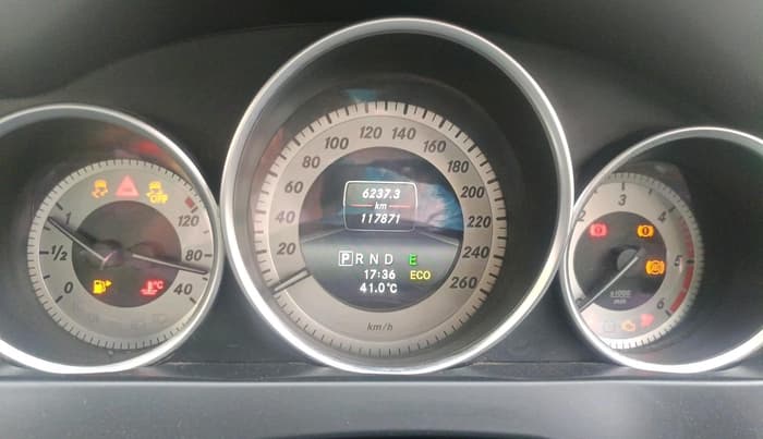 2013 Mercedes Benz C Class C 220 CDI Avantagarde, Diesel, Automatic, 1,17,871 km, interior