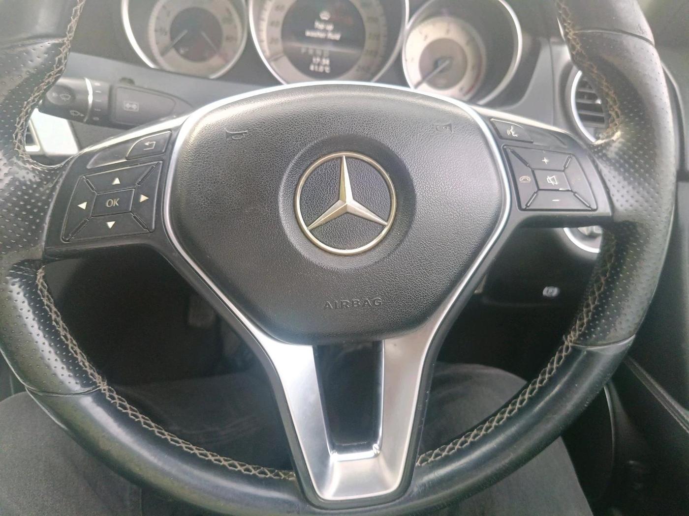 2013 Mercedes Benz C Class C 220 CDI Avantagarde, Diesel, Automatic, 1,17,871 km, interior