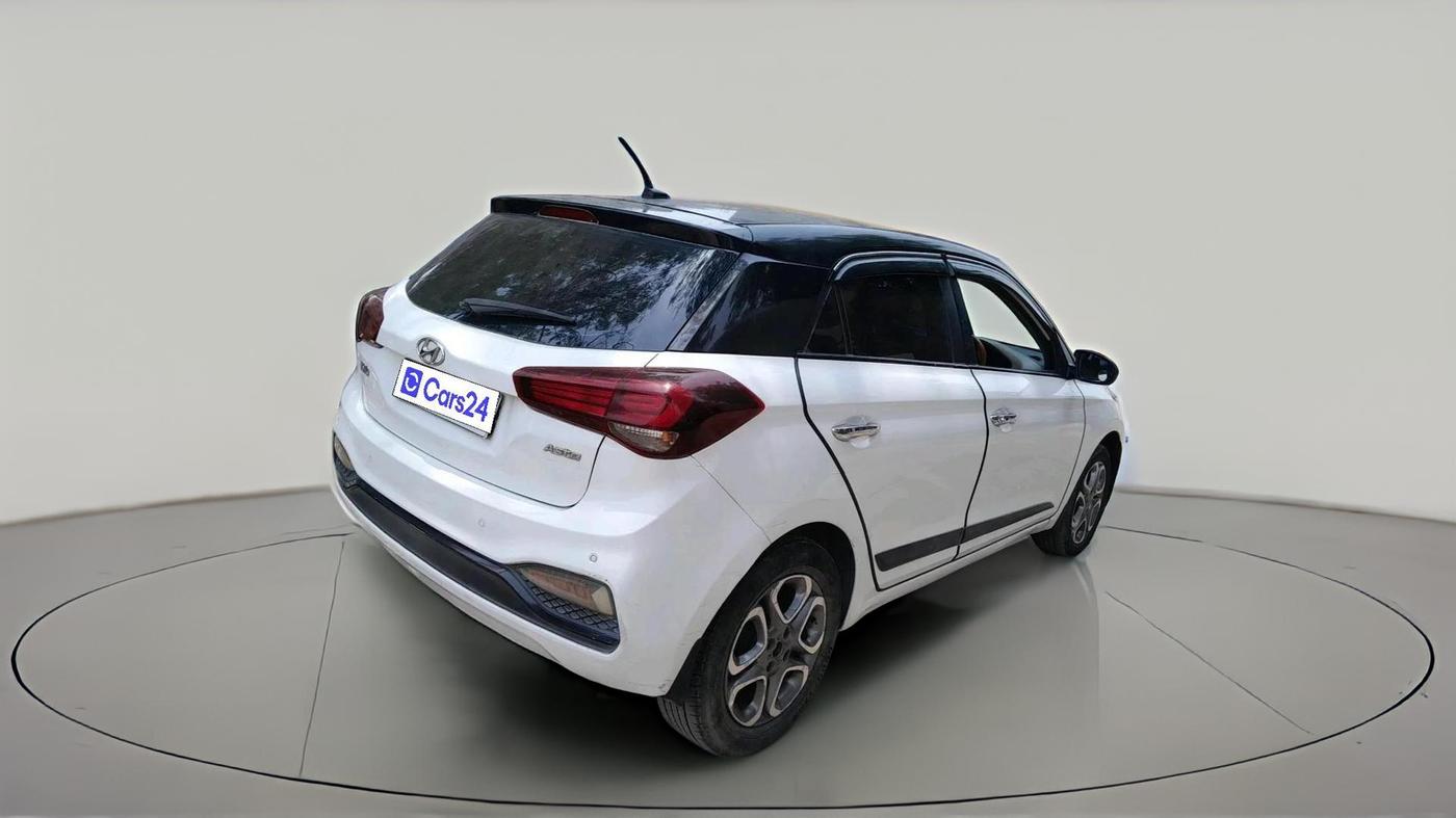 2018 Hyundai Elite i20 ASTA 1.4 CRDI (O), Diesel, Manual, 1,35,109 km, exterior