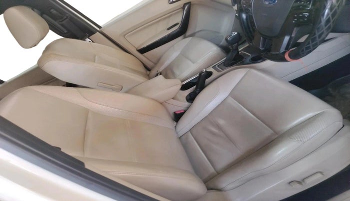 2019 Ford Endeavour TITANIUM PLUS 2.2 4X2 AT SUNROOF, Diesel, Automatic, 1,34,644 km, interior