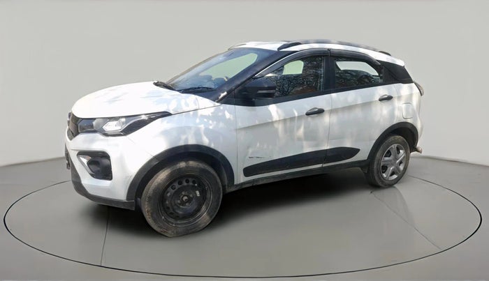 2023 Tata NEXON XM SUNROOF PETROL, Petrol, Manual, 47,549 km, exterior