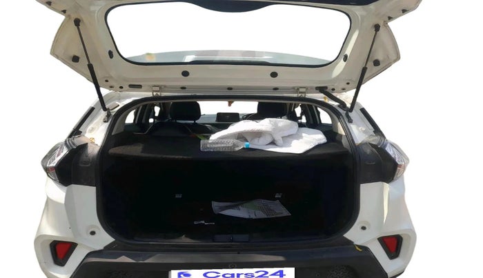 2023 Tata NEXON XM SUNROOF PETROL, Petrol, Manual, 47,549 km, exterior