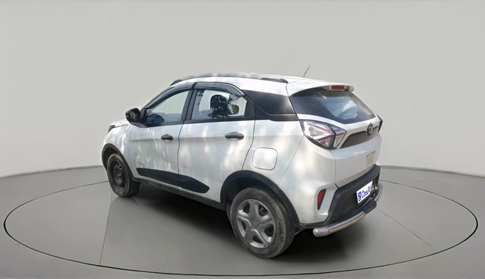 2023 Tata NEXON XM SUNROOF PETROL, Petrol, Manual, 47,549 km, exterior