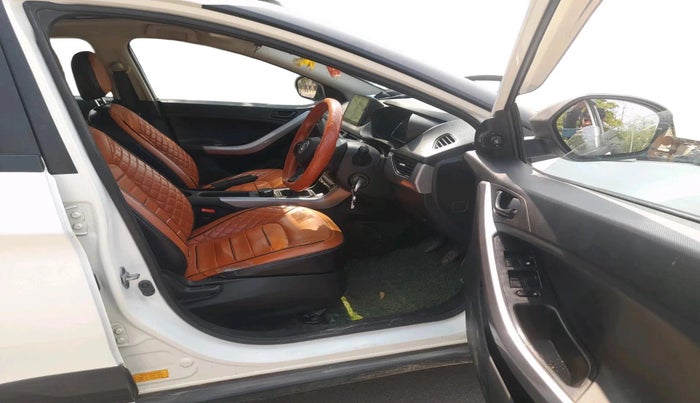 2023 Tata NEXON XM SUNROOF PETROL, Petrol, Manual, 47,549 km, interior