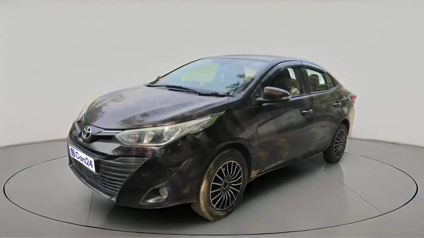 2018 Toyota YARIS V MT, Petrol, Manual, 1,56,094 km, exterior