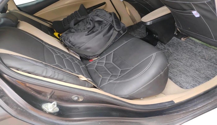 2018 Toyota YARIS V MT, Petrol, Manual, 1,56,094 km, interior