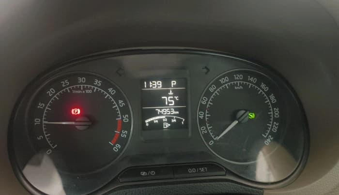 2015 Skoda Rapid ELEGANCE 1.6 TDI CR MT, Diesel, Manual, 74,953 km, interior