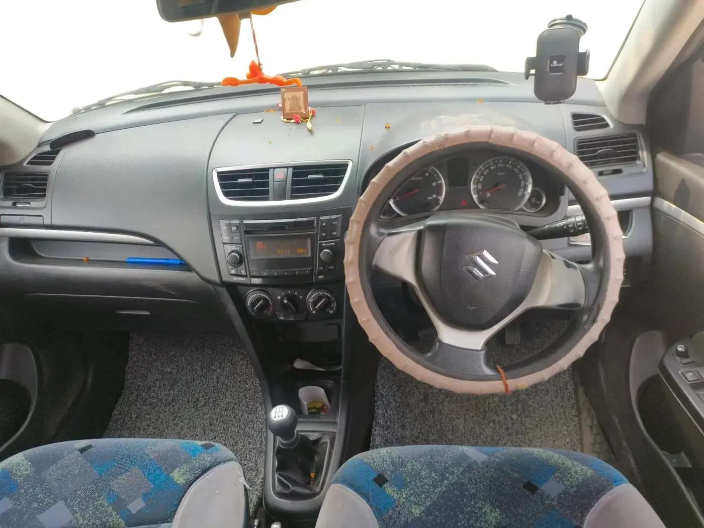2016 Maruti Swift VDI, Diesel, Manual, 78,332 km, interior