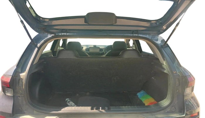 2022 Hyundai VENUE S 1.2, Petrol, Manual, 1,06,375 km, exterior