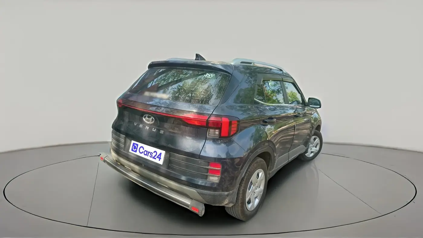2022 Hyundai VENUE S 1.2, Petrol, Manual, 1,06,375 km, exterior
