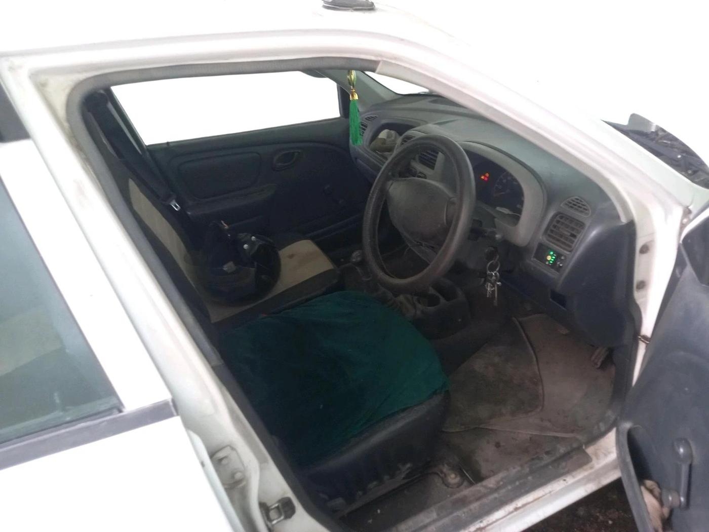 2011 Maruti Alto LXI CNG, CNG, Manual, 49,618 km, interior