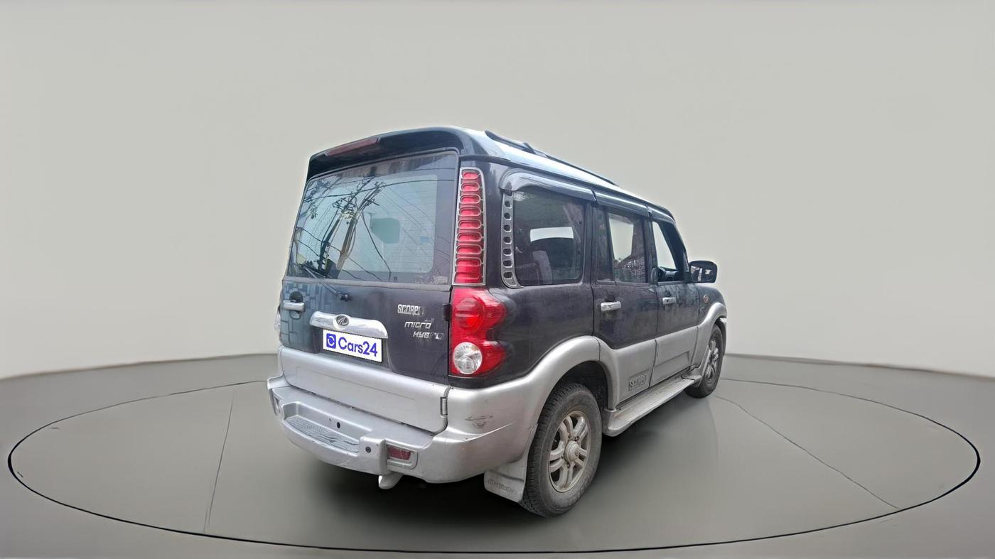 2013 Mahindra Scorpio VLX 2WD BS-III, Diesel, Manual, 1,29,420 km, exterior