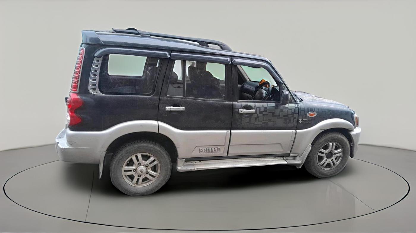 2013 Mahindra Scorpio VLX 2WD BS-III, Diesel, Manual, 1,29,420 km, exterior