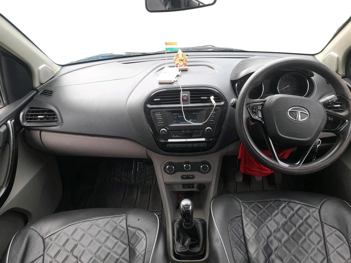 2019 Tata Tiago XZ PETROL, Petrol, Manual, 63,895 km, interior
